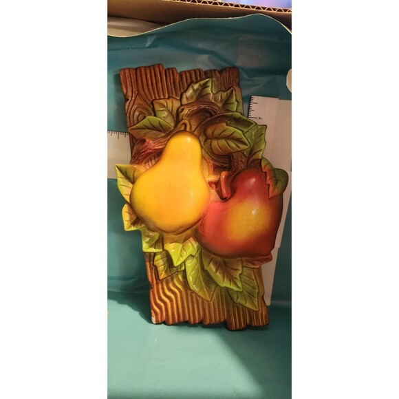 Vintage Chalkware Fruit Wall Plaques – Retro Kitchen Decor 1960s Set of 2 - Picture 8 of 8